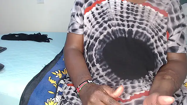 judyshinel20 online show from November 2025 06:12:02 PM