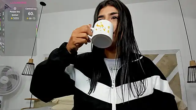 ZiaCalifa online show from April 2026 11:16:02 AM