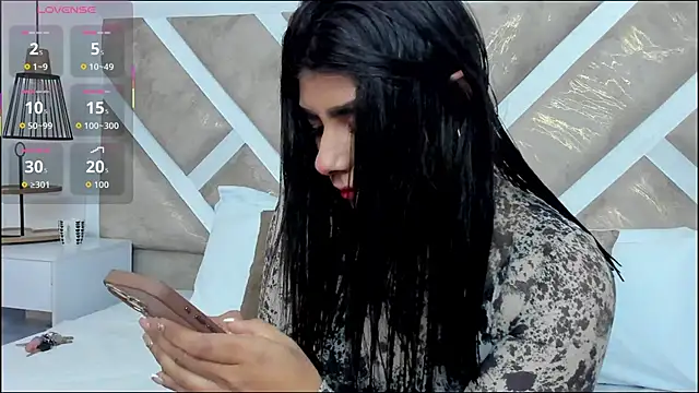 ZiaCalifa online show from January 2026 11:59:02 AM