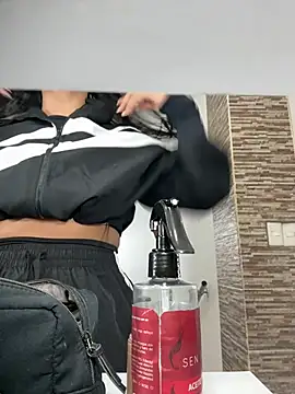 ZiaCalifa online show from April 2026 11:22:02 AM