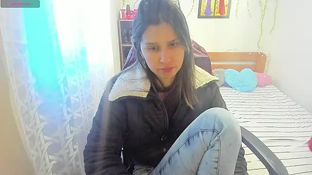 lauren ashlee online show from October 2025 02:27:02 PM