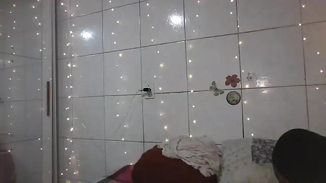 MinaBoss online show from March 2026 12:44:02 AM