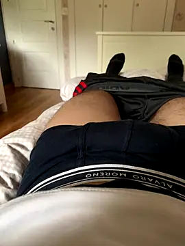 sergigomez online show from October 2025 02:02:02 PM