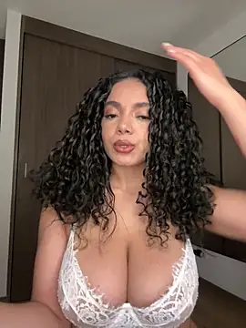 Mariecurl online show from October 2025 12:29:02 AM