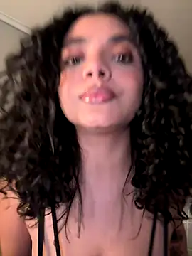 Mariecurl online show from November 2025 04:50:02 PM