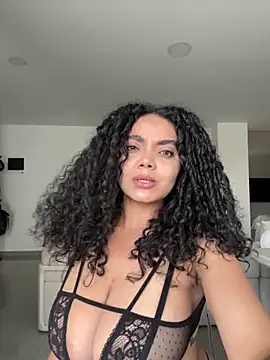 Mariecurl online show from March 2026 08:03:01 PM