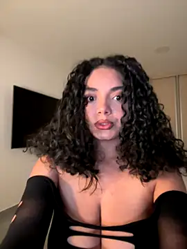 Mariecurl online show from November 2025 11:09:01 PM