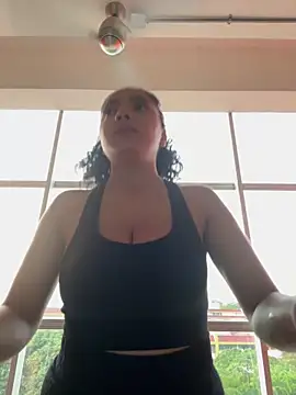 Mariecurl online show from January 2025 11:48:01 AM