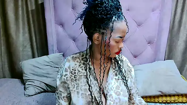 AFRICANGODDESSXXX online show from April 2026 11:28:01 PM