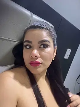 Insane Issa online show from February 2025 03:59:01 PM