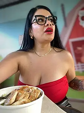 Insane Issa online show from March 2025 08:59:01 PM