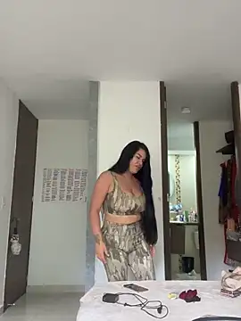 Insane Issa online show from September 2025 03:18:02 PM