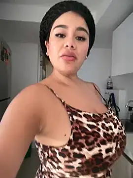 Insane Issa online show from June 2026 09:15:02 PM