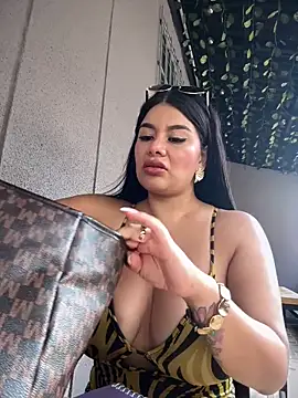 Insane Issa online show from March 2026 08:27:02 PM