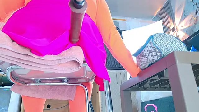 Snapshot of NathaxaLeans chatting on February 2026 11:43:02 AM NathaxaLeans online show from February 2026 11:43:02 AM