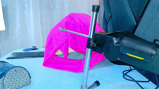 Snapshot of NathaxaLeans chatting on February 2026 12:16:01 PM NathaxaLeans online show from February 2026 12:16:01 PM