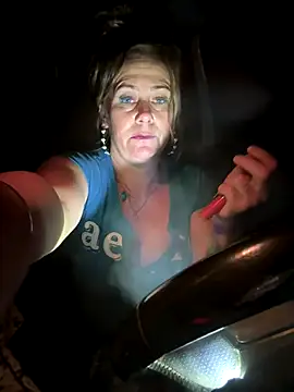 SummerBlueMoon online show from November 2025 09:58:01 AM