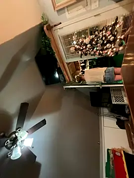 SummerBlueMoon online show from December 2025 02:07:02 AM