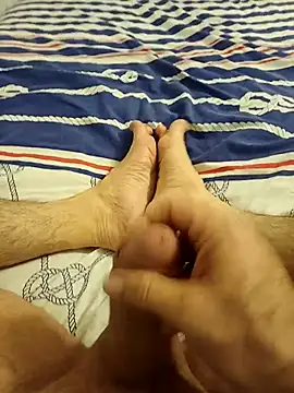 Hardapple01 online show from January 2026 08:47:01 PM