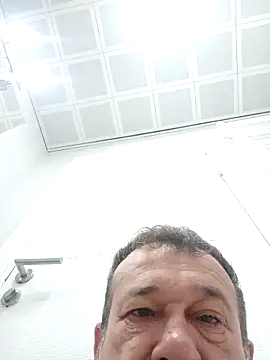 Hardapple01 online show from April 2026 02:27:02 AM