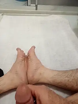 Hardapple01 online show from March 2026 06:36:01 AM