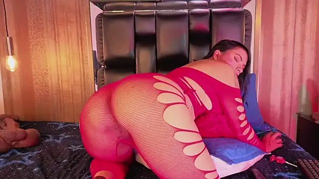 MishaKinki online show from March 2026 07:15:01 PM