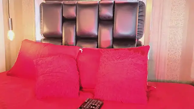 MishaKinki online show from January 2026 07:29:02 PM