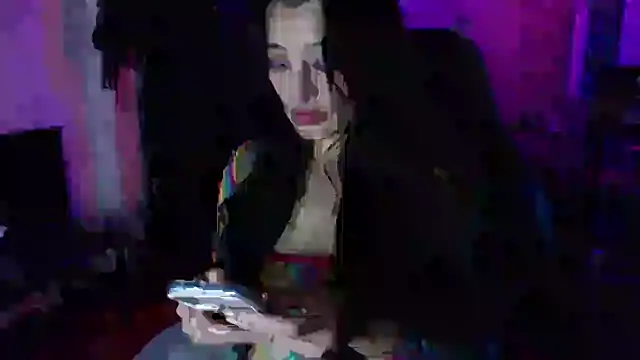 AngelaQueen  online show from November 2025 05:50:02 PM