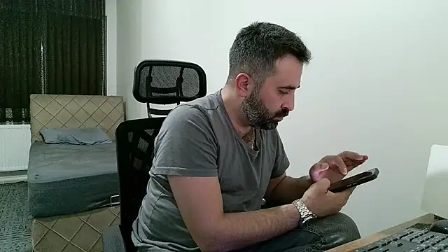 tgltplsr online show from February 2026 08:30:02 PM