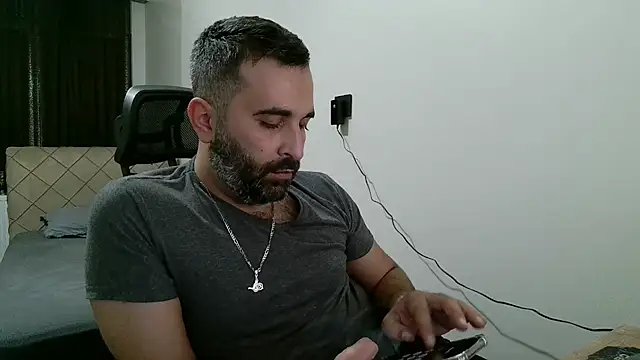 tgltplsr online show from January 2026 01:33:01 AM