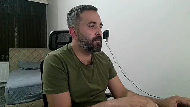 Snapshot of tgltplsr chatting on November 2025 12:05:02 AM tgltplsr online show from November 2025 12:05:02 AM