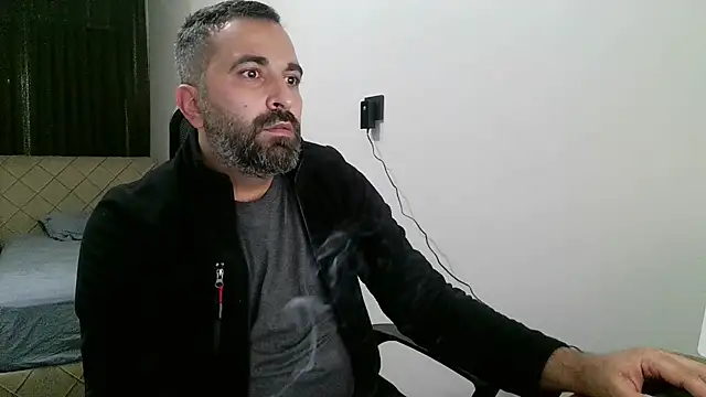 Snapshot of tgltplsr chatting on November 2025 12:03:02 AM tgltplsr online show from November 2025 12:03:02 AM