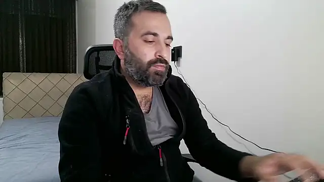 Snapshot of tgltplsr chatting on November 2025 03:07:01 AM tgltplsr online show from November 2025 03:07:01 AM