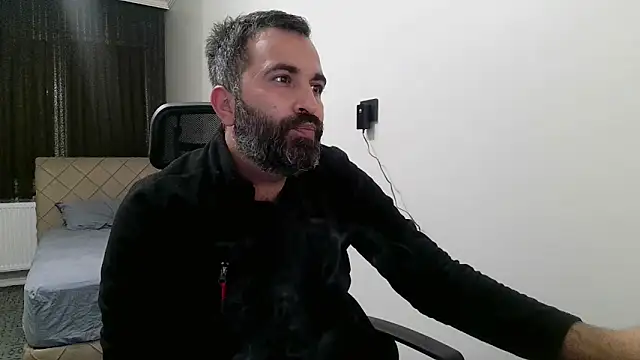 Snapshot of tgltplsr chatting on November 2025 12:03:02 AM tgltplsr online show from November 2025 12:03:02 AM