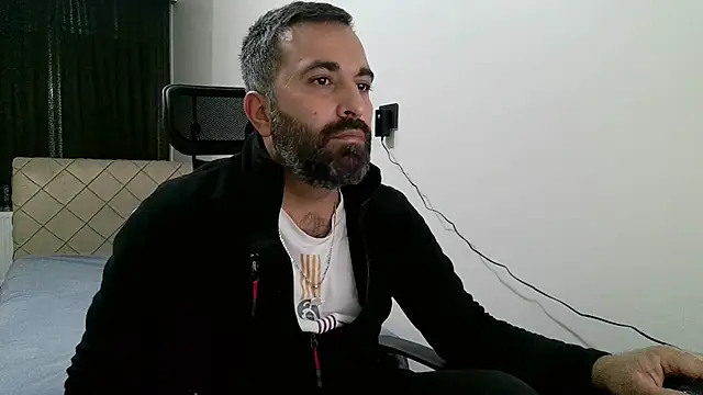 Snapshot of tgltplsr chatting on November 2025 04:11:01 AM tgltplsr online show from November 2025 04:11:01 AM