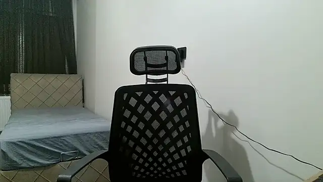 Snapshot of tgltplsr chatting on December 2025 10:38:01 PM tgltplsr online show from December 2025 10:38:01 PM