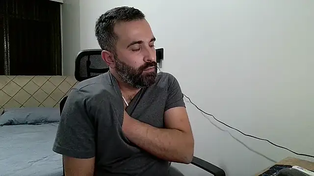 Snapshot of tgltplsr chatting on November 2025 01:43:02 AM tgltplsr online show from November 2025 01:43:02 AM