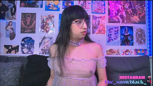 snowblack  online show from February 2026 05:24:01 PM