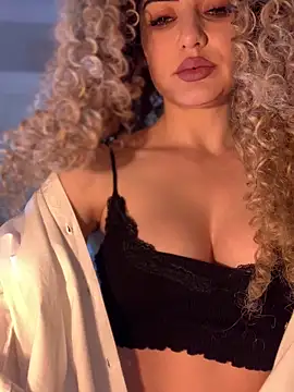 Lady ken online show from December 2025 06:00:01 PM