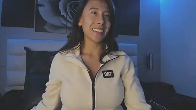 lena banks online show from December 2025 10:10:01 PM