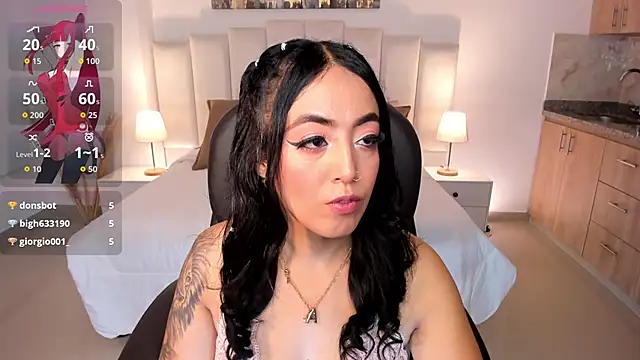 Snapshot of kim_thompson_1 chatting on October 2025 11:20:01 AM kim thompson 1 online show from October 2025 11:20:01 AM