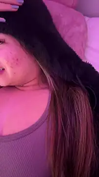 LunaBaker-1 online show from March 2026 03:19:01 AM