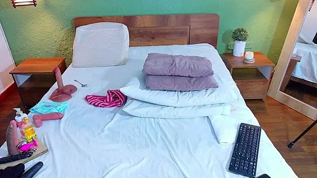 dannaahbrown online show from February 2026 06:30:01 PM