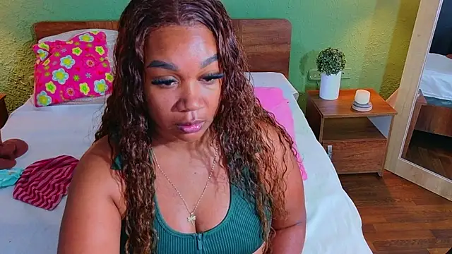 Snapshot of dannaahbrown chatting on May 2026 05:01:01 PM dannaahbrown online show from May 2026 05:01:01 PM
