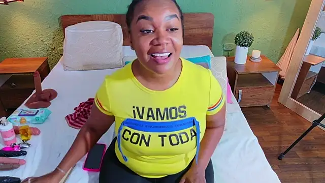 Snapshot of dannaahbrown chatting on July 2026 11:22:02 PM dannaahbrown online show from July 2026 11:22:02 PM