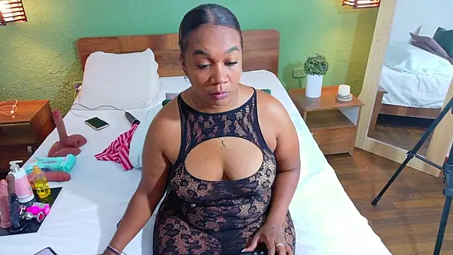 Snapshot of dannaahbrown chatting on October 2025 05:11:01 PM dannaahbrown online show from October 2025 05:11:01 PM