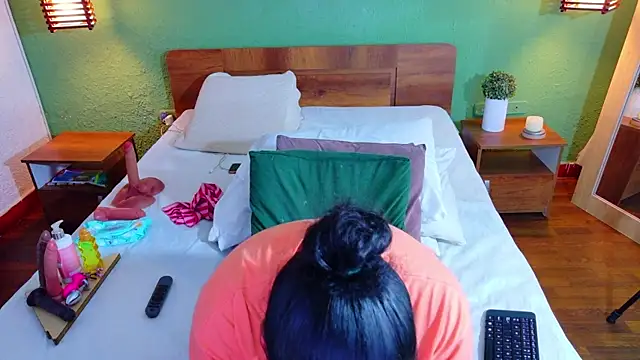 dannaahbrown online show from March 2026 02:29:01 PM