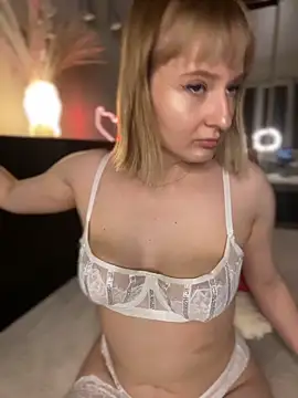 evaran  online show from April 2026 04:46:02 PM