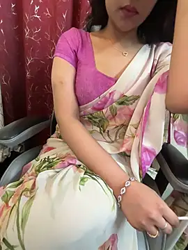 LuscousPussy online show from March 2025 03:18:02 PM