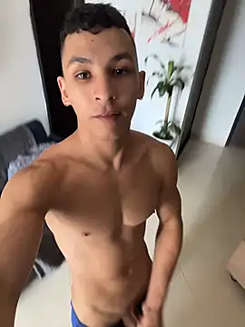 liuscast22 online show from February 2026 03:33:02 PM